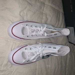 Brand NEW, NEVER WORN Womens size 8/ Mens size 6